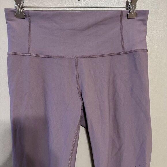 Lululemon Zoned In Tight *27" Frosted Mulberry size 12 - Picture 4 of 9